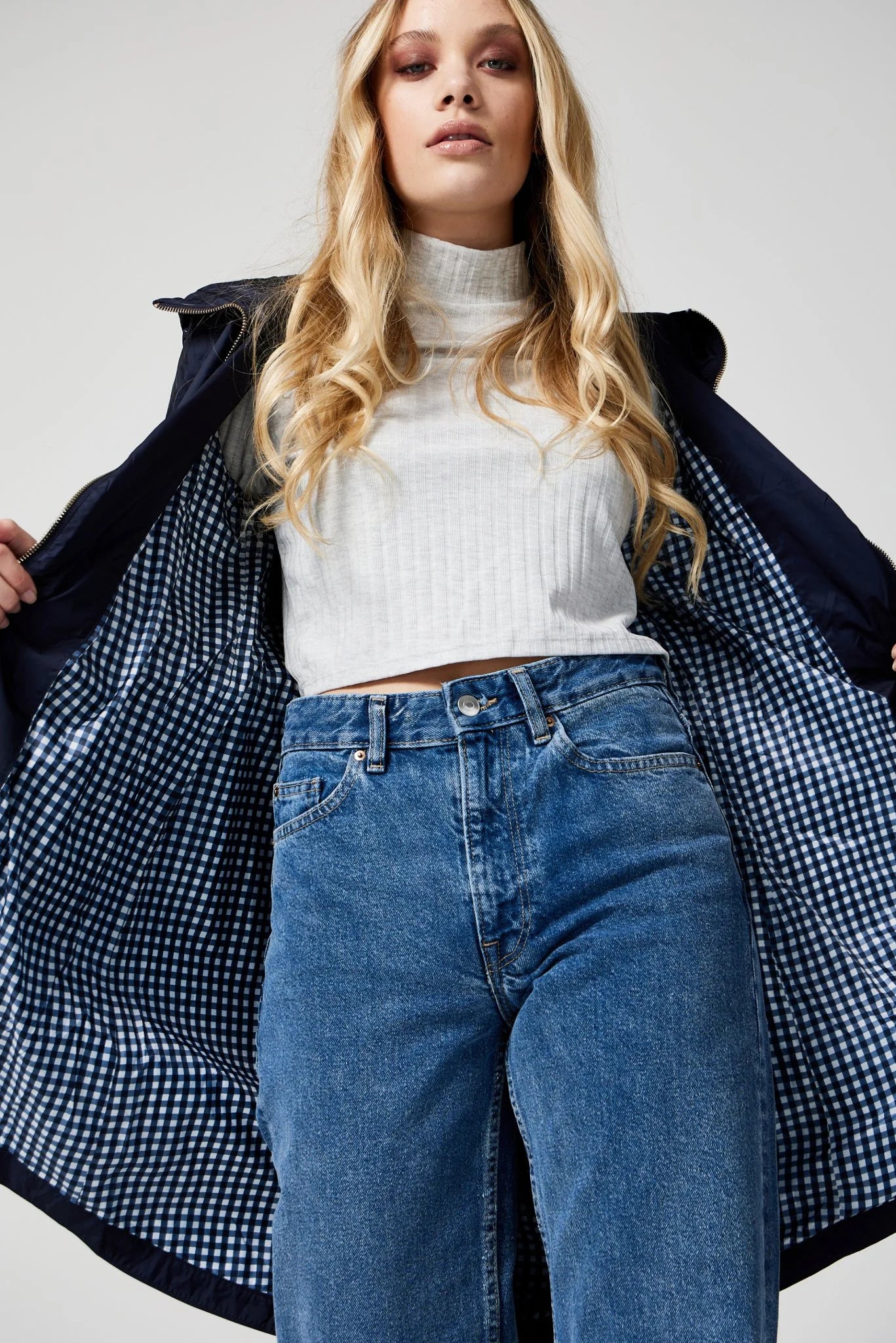 The Oxford Blue navy blue hooded raincoat, modern lightweight waterproof raincoat perfect for Australia’s changing weather and rain